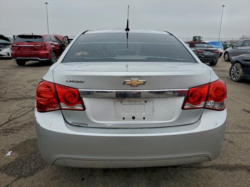 Photo 6 from auction – 2011 CHEVROLET CRUZE LS with VIN 1G1PC5SH8B7293560