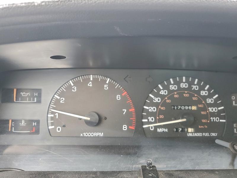 Photo 9 from auction – 1990 TOYOTA PICKUP 1/2 with VIN JT4RN81A7L5049301