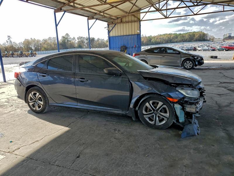 Photo 4 from auction – 2017 HONDA CIVIC LX with VIN 19XFC2E5XHE072974