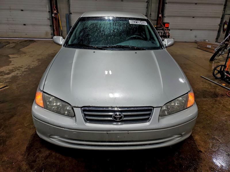 Photo 5 from auction – 2000 TOYOTA CAMRY CE with VIN JT2BG22K9Y0450443