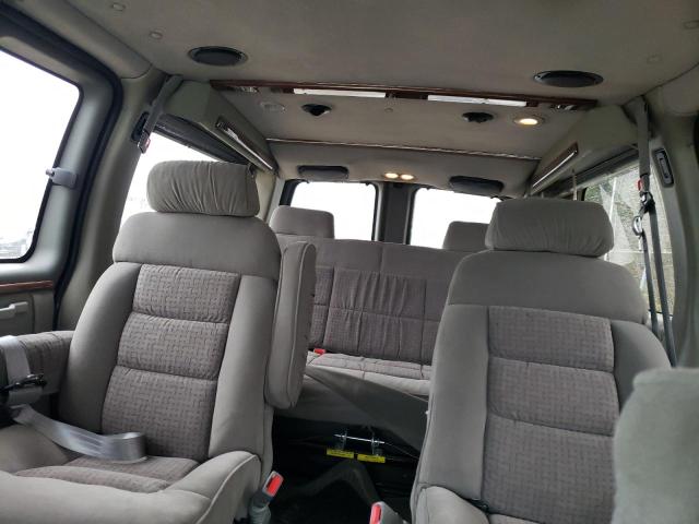 Photo 10 from auction – 2004 GMC SAVANA RV with VIN 1GDFG15TX41153446