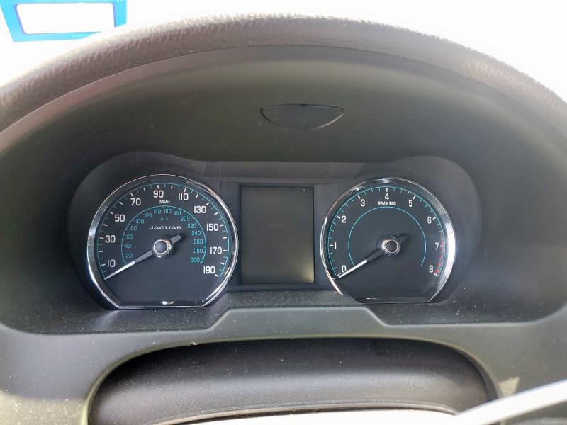 Photo 9 from auction – 2014 JAGUAR XF with VIN SAJWA0ES9EPU28716