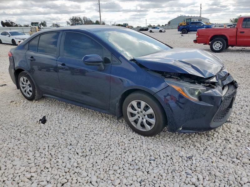 Photo 4 from auction – 2022 TOYOTA COROLLA LE with VIN 5YFEPMAE5NP335383