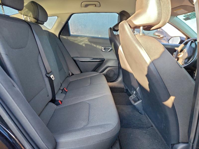 Photo 10 from auction – 2025 KIA K4 LX with VIN 3KPFT4DE0SE095863