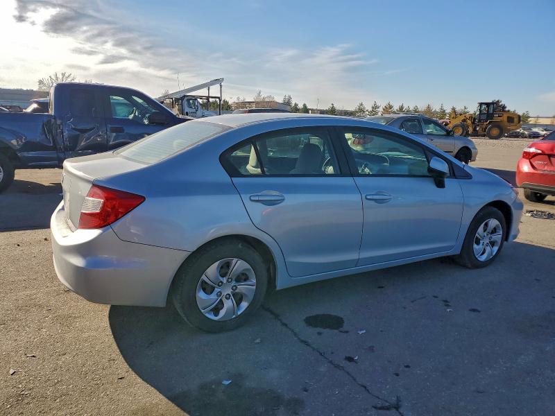 Photo 3 from auction – 2012 HONDA CIVIC LX with VIN 19XFB2F53CE001139