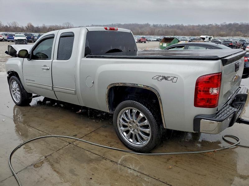 Photo 2 from auction – 2011 CHEVROLET SILVERADO with VIN 1GCRKTE34BZ193533