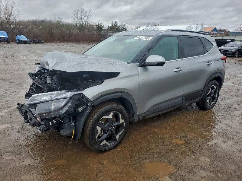 KIA SELTOS EX 2025 with VIN KNDERCAAXS7795797 - Photo from auction