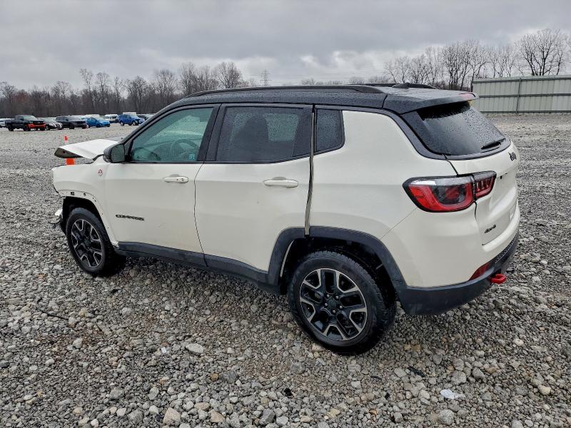 Photo 2 from auction – 2019 JEEP COMPASS TR with VIN 3C4NJDDB0KT780660