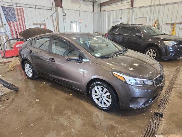 Photo 4 from auction – 2017 KIA FORTE LX with VIN 3KPFL4A78HE048708
