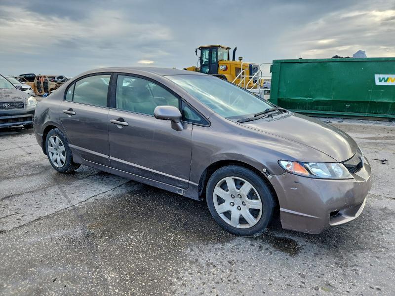 Photo 4 from auction – 2010 HONDA CIVIC LX with VIN 19XFA1F52AE047233