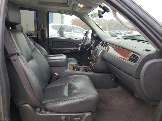 Photo 7 from auction – 2009 CHEVROLET AVALANCHE with VIN 3GNFK32Y19G210289