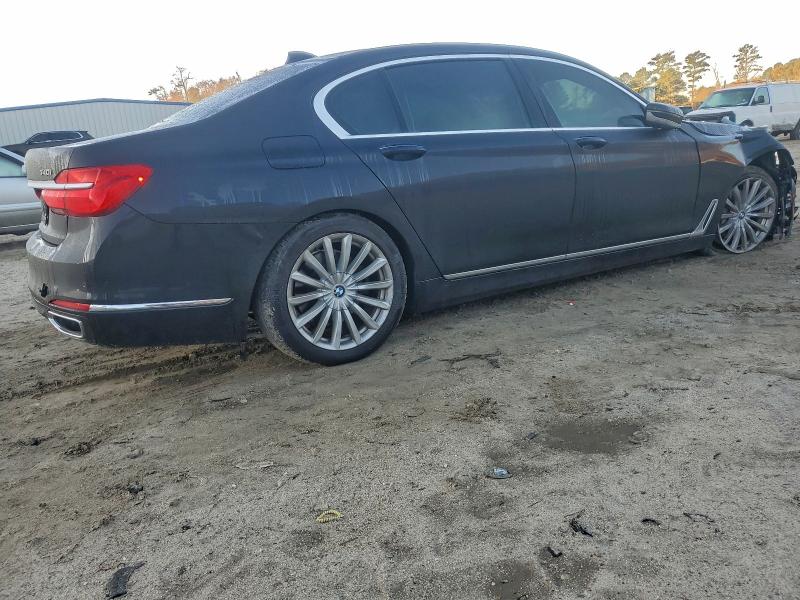Photo 3 from auction – 2017 BMW 740 XI with VIN WBA7E4C59HGU99492
