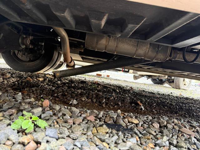 Photo 10 from auction – 2018 FORD HURRICANE with VIN 1F65F5DY5J0A15762
