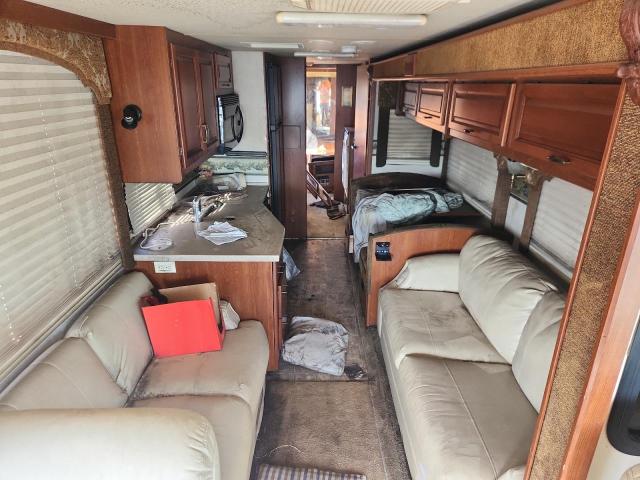 Photo 9 from auction – 2005 FTWD MOTORHOME with VIN 4UZAAHDC25CU75588