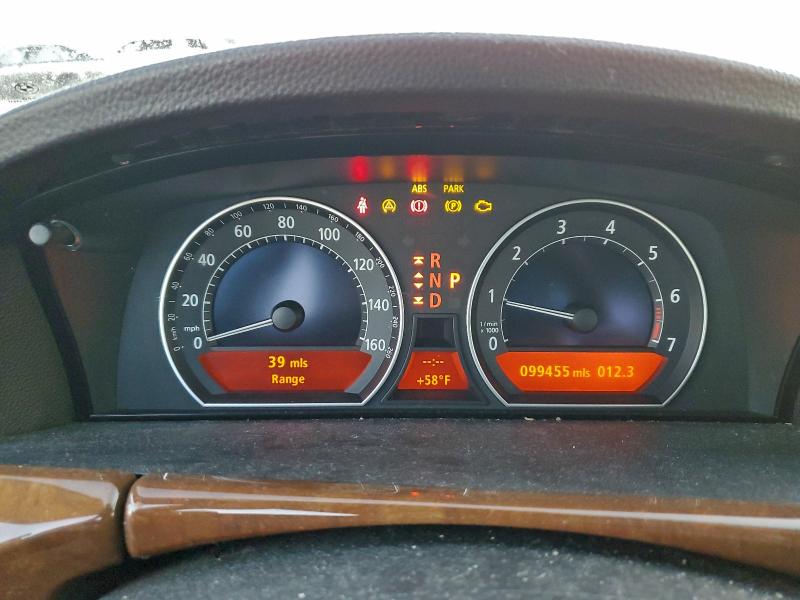 Photo 9 from auction – 2007 BMW 750 with VIN WBAHN83537DT65203