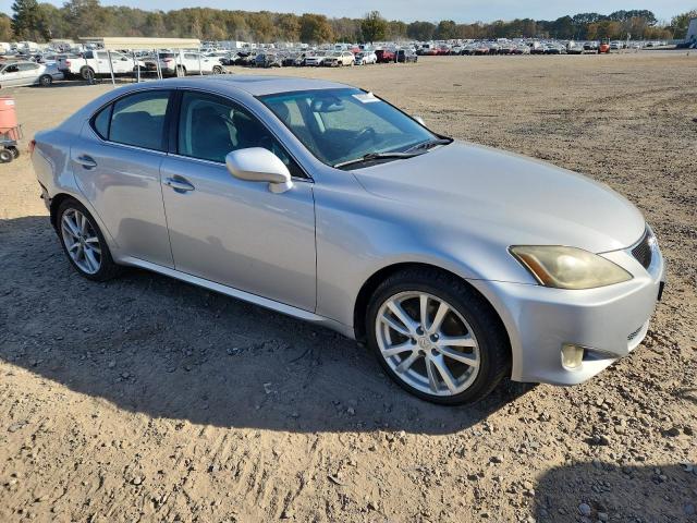 Photo 4 from auction – 2006 LEXUS IS 250 with VIN JTHBK262365020728