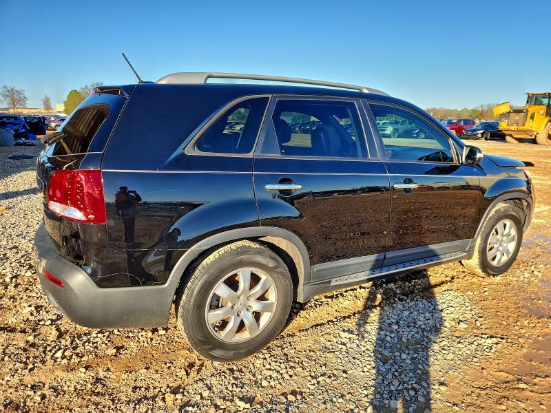 Photo 3 from auction – 2012 KIA SORENTO BA with VIN 5XYKT4A69CG229690
