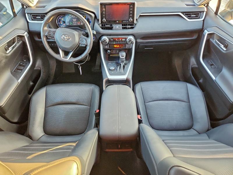 Photo 8 from auction – 2021 TOYOTA RAV4 LIMIT with VIN 4T3D6RFV2MU043201