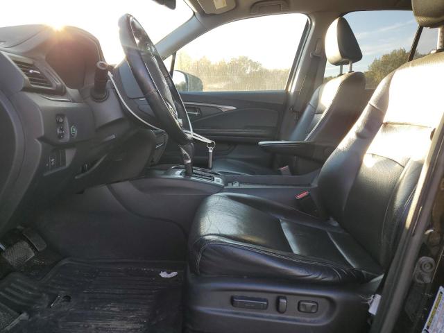 Photo 7 from auction – 2017 HONDA RIDGELINE with VIN 5FPYK2F63HB008196