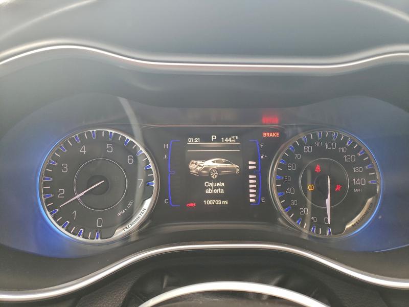 Photo 9 from auction – 2015 CHRYSLER 200 LIMITE with VIN 1C3CCCAB3FN724187