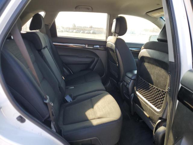 Photo 11 from auction – 2014 KIA SORENTO LX with VIN 5XYKT3A63EG485983