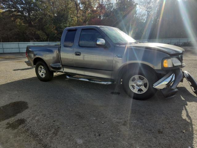 Photo 4 from auction – 2003 FORD F150 with VIN 1FTRX07W33KC22585