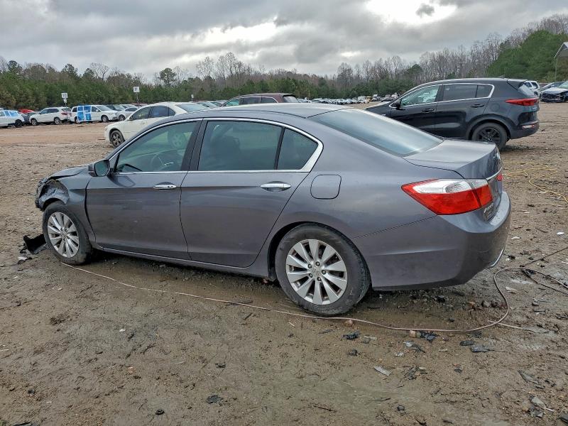 Photo 2 from auction – 2015 HONDA ACCORD EX with VIN 1HGCR2F73FA041195