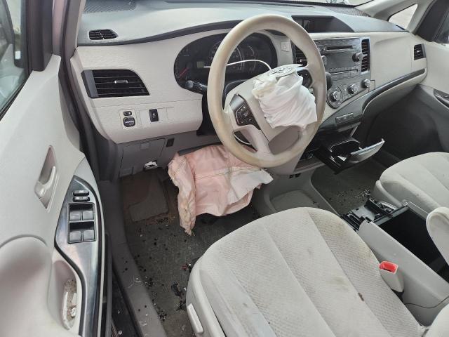 Photo 8 from auction – 2012 TOYOTA SIENNA LE with VIN 5TDKK3DC2CS193293