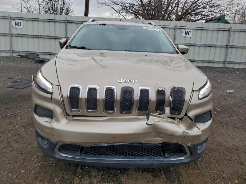 Photo 5 from auction – 2015 JEEP CHEROKEE L with VIN 1C4PJMDSXFW687914