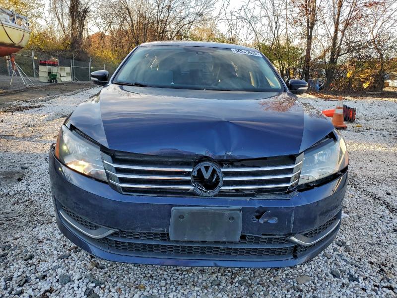 Photo 5 from auction – 2014 VOLKSWAGEN PASSAT S with VIN 1VWAS7A31EC111580