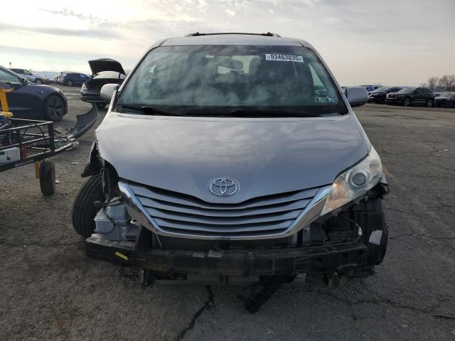Photo 5 from auction – 2015 TOYOTA SIENNA LE with VIN 5TDKK3DC7FS574898