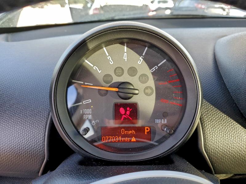 Foto 9 de la subasta – 2016 MINI COOPER S C con VIN WMWZC3C5XGWT10586