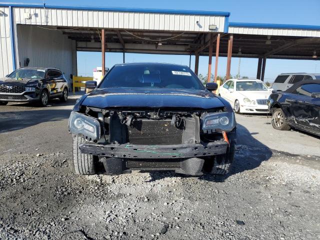 Photo 5 from auction – 2019 CHRYSLER 300 S with VIN 2C3CCAGGXKH698357