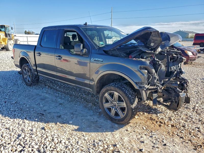 Photo 4 from auction – 2019 FORD F150 SUPER with VIN 1FTEW1E44KKE60453