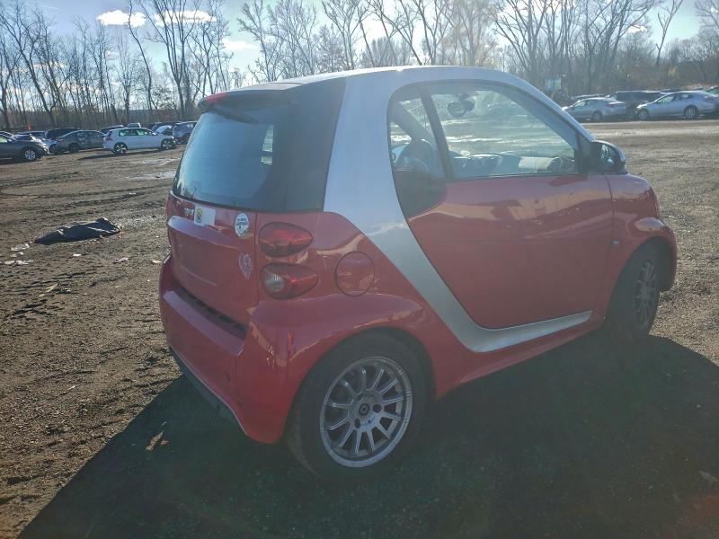 Photo 3 from auction – 2014 SMART FORTWO PUR with VIN WMEEJ3BA0EK742292