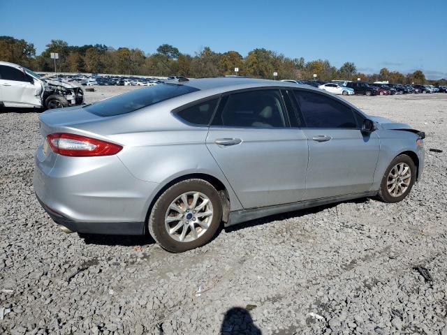 Photo 3 from auction – 2016 FORD FUSION S with VIN 3FA6P0G76GR243384