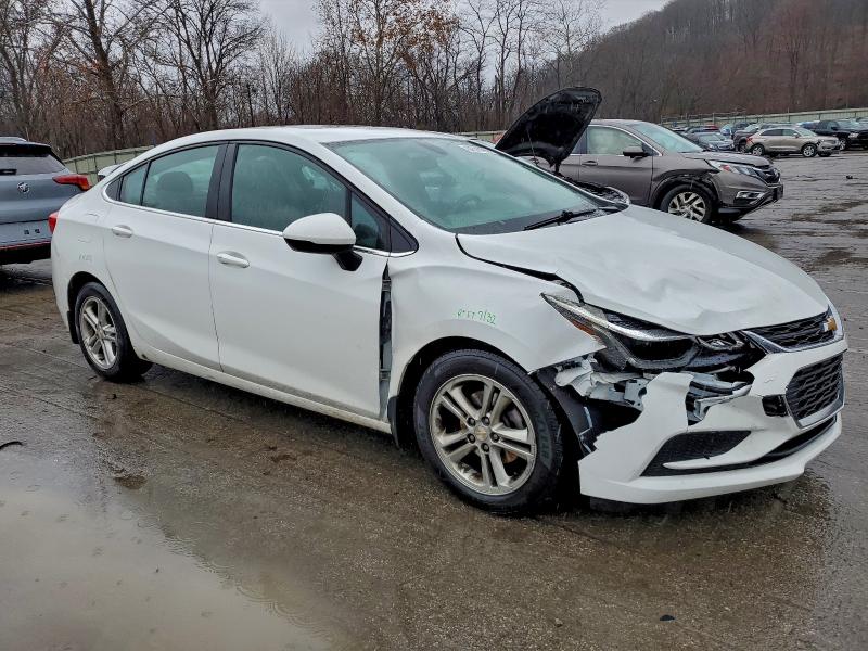 Photo 4 from auction – 2016 CHEVROLET CRUZE LT with VIN 1G1BE5SM7G7305934