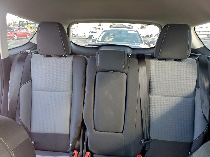 Photo 10 from auction – 2017 FORD ESCAPE SE with VIN 1FMCU0GD5HUE46154