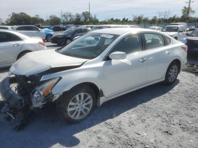 NISSAN ALTIMA 2.5 2015 with VIN 1N4AL3AP3FC160640 - Photo from auction