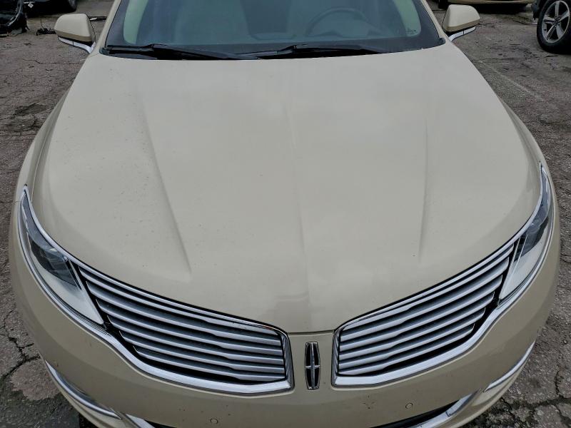 Photo 11 from auction – 2016 LINCOLN MKZ with VIN 3LN6L2G91GR611985
