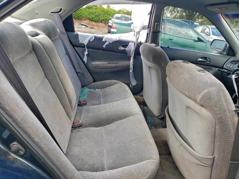 Photo 10 from auction – 1997 HONDA ACCORD LX with VIN 1HGCD5639VA211779