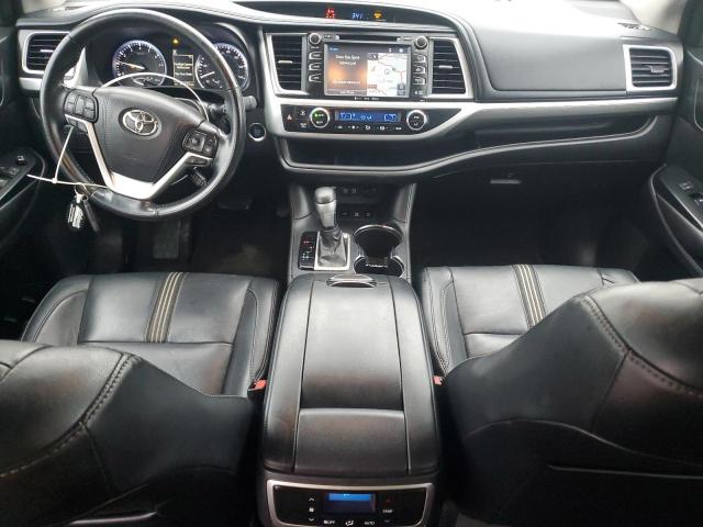 Photo 8 from auction – 2017 TOYOTA HIGHLANDER with VIN 5TDJZRFH4HS514857