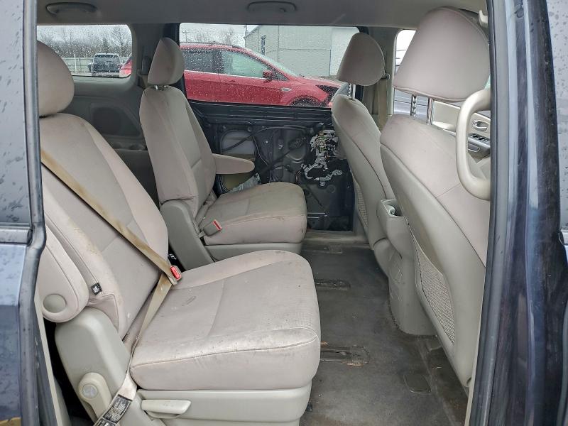 Photo 11 from auction – 2016 KIA SEDONA LX with VIN KNDMB5C1XG6144398