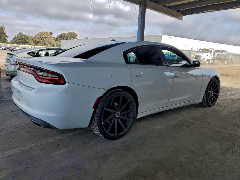 Photo 3 from auction – 2015 DODGE CHARGER SE with VIN 2C3CDXBG3FH817430