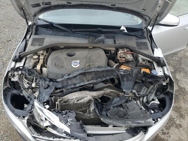 Photo 11 from auction – 2015 VOLVO S60 PREMIE with VIN YV126MFB0F2307490