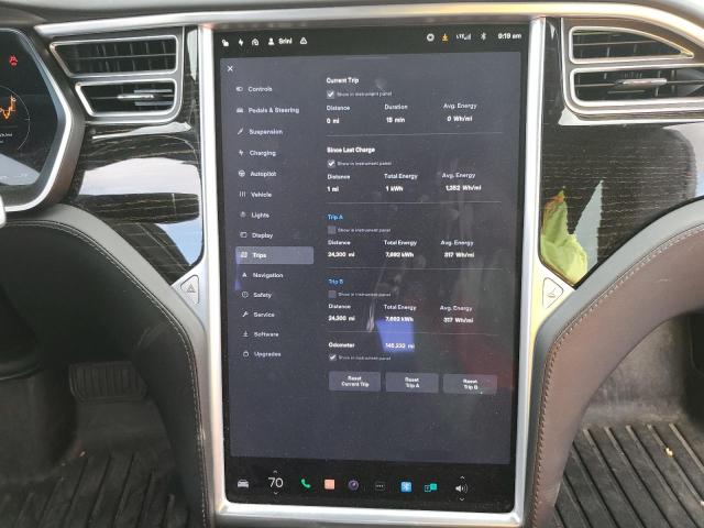 Photo 9 from auction – 2017 TESLA MODEL S with VIN 5YJSA1E23HF215021
