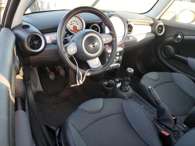 Photo 8 from auction – 2010 MINI COOPER with VIN WMWMF3C57ATU78017