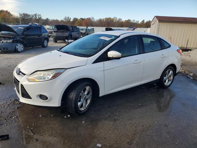 FORD FOCUS SE 2014 with VIN 1FADP3F2XEL260439 - Photo from auction