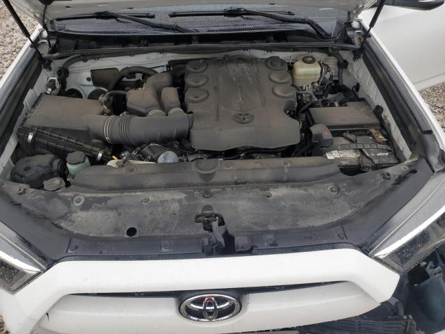 Photo 11 from auction – 2018 TOYOTA 4RUNNER SR with VIN JTEBU5JRXJ5514588