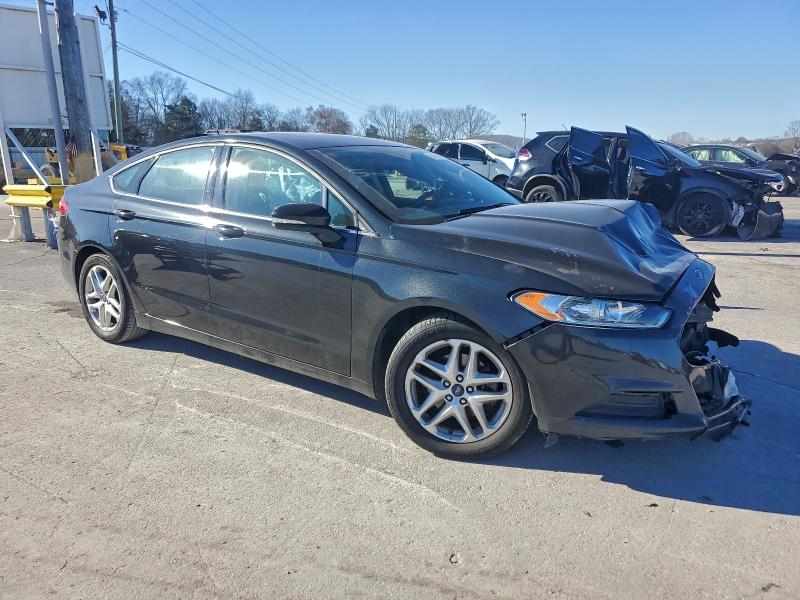 Photo 4 from auction – 2014 FORD FUSION SE with VIN 3FA6P0H73ER117527